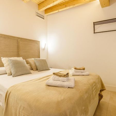 Caterina Victoria Apartment Malaga Ngoại thất bức ảnh