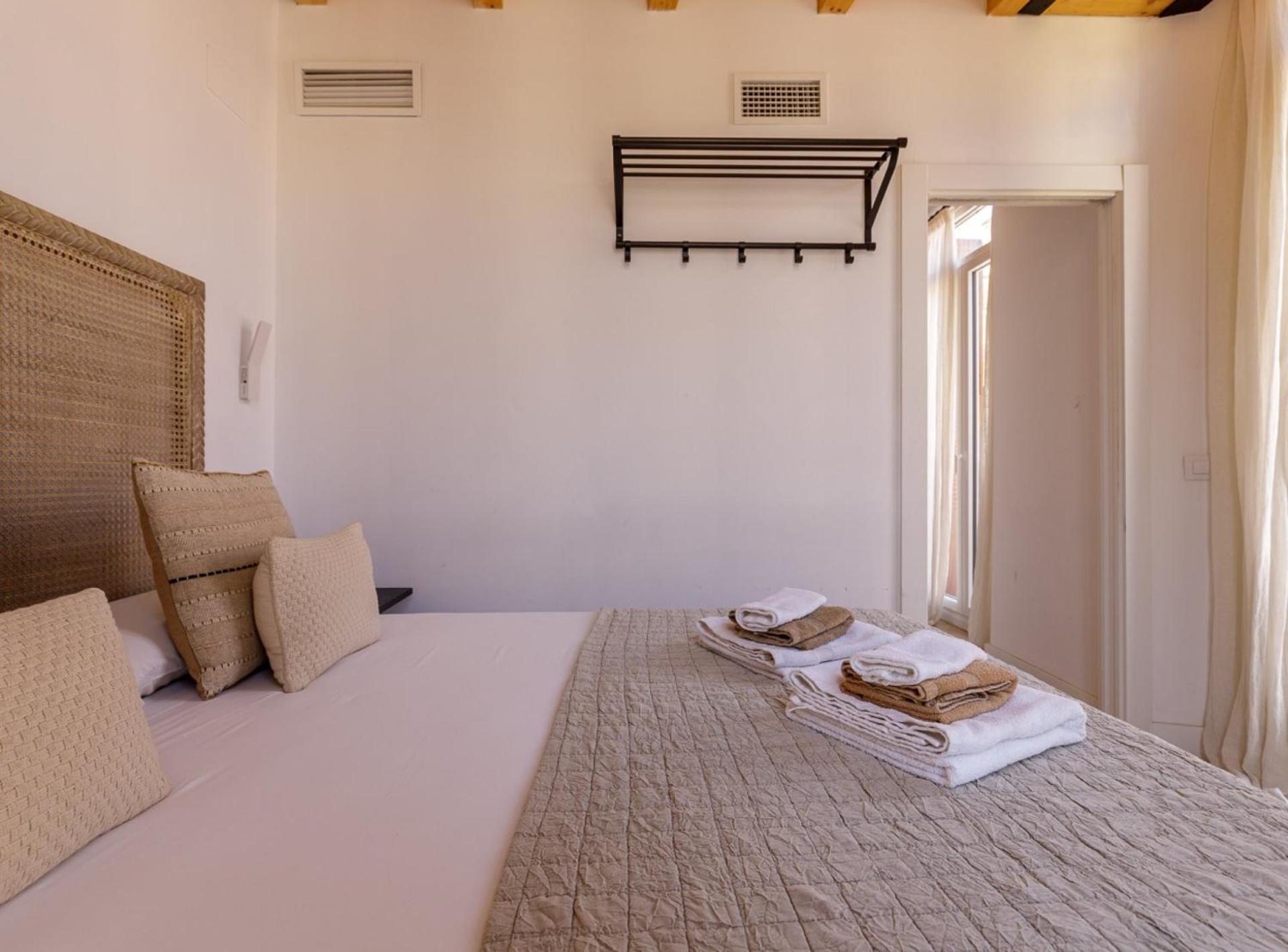 Caterina Victoria Apartment Malaga Ngoại thất bức ảnh