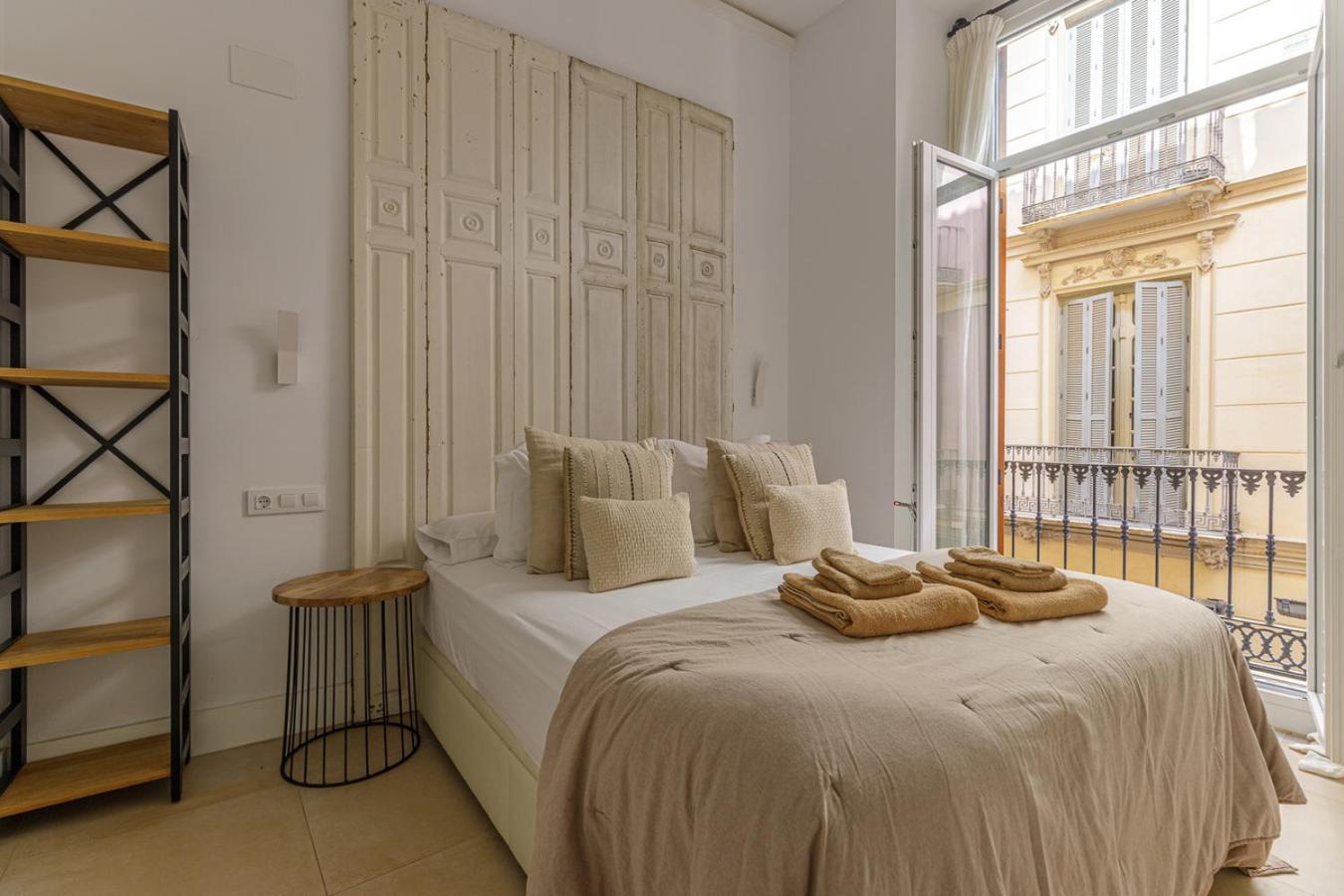 Caterina Victoria Apartment Malaga Ngoại thất bức ảnh